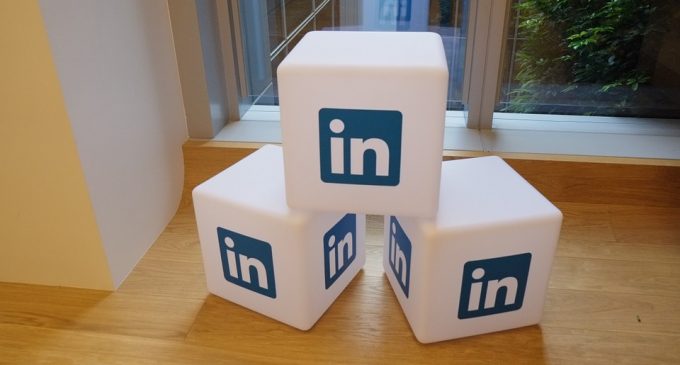 Salesforce calls for EU probe into Microsoft’s €23 billion bid for LinkedIn