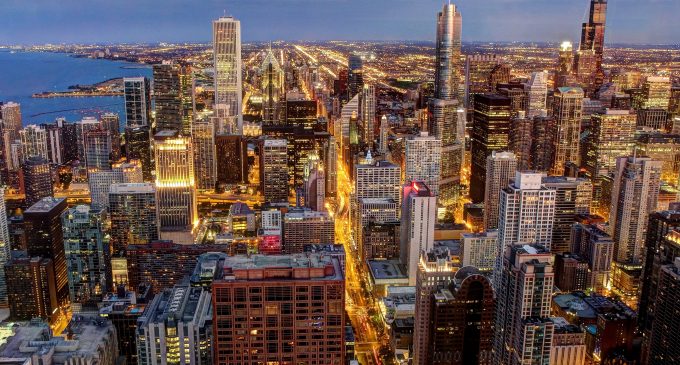 Air routes from Cork and Dublin to Chicago from €139